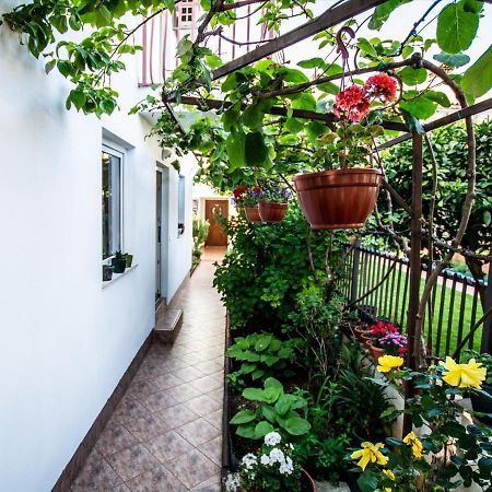 Apartments Lea Пореч Экстерьер фото